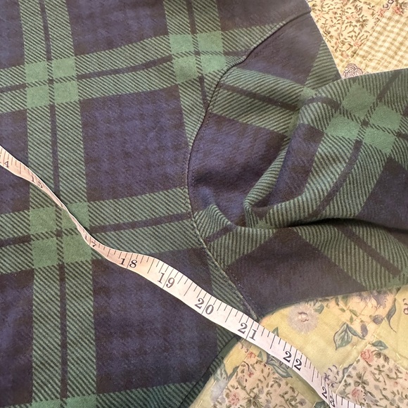 L.L. Bean Tartan Plaid Turtleneck Top Navy & Green | Size L Tall - Picture 4 of 7